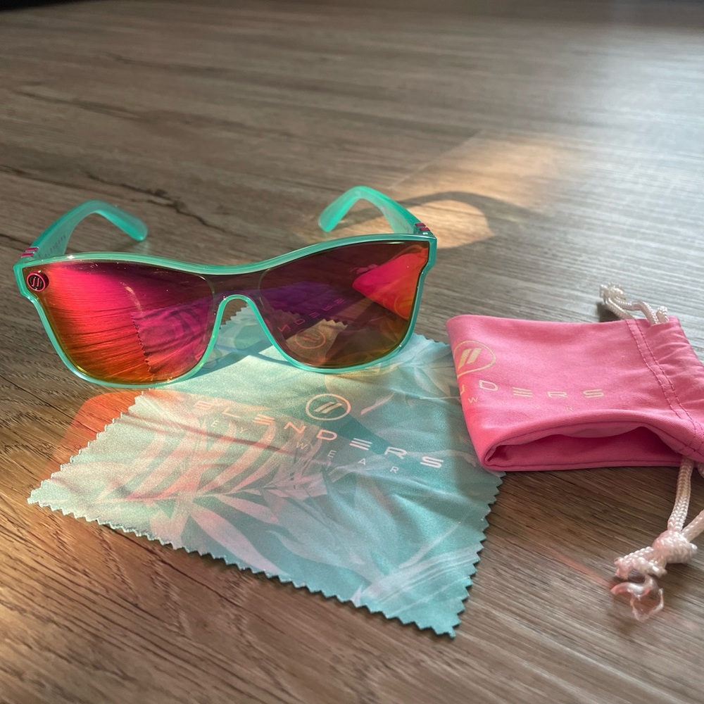 Blenders Dance Electric Millenia X2 Polarized Sunglasses